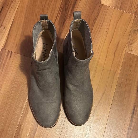 LifeStride Gray Ankle Boots - Picture 2 of 9